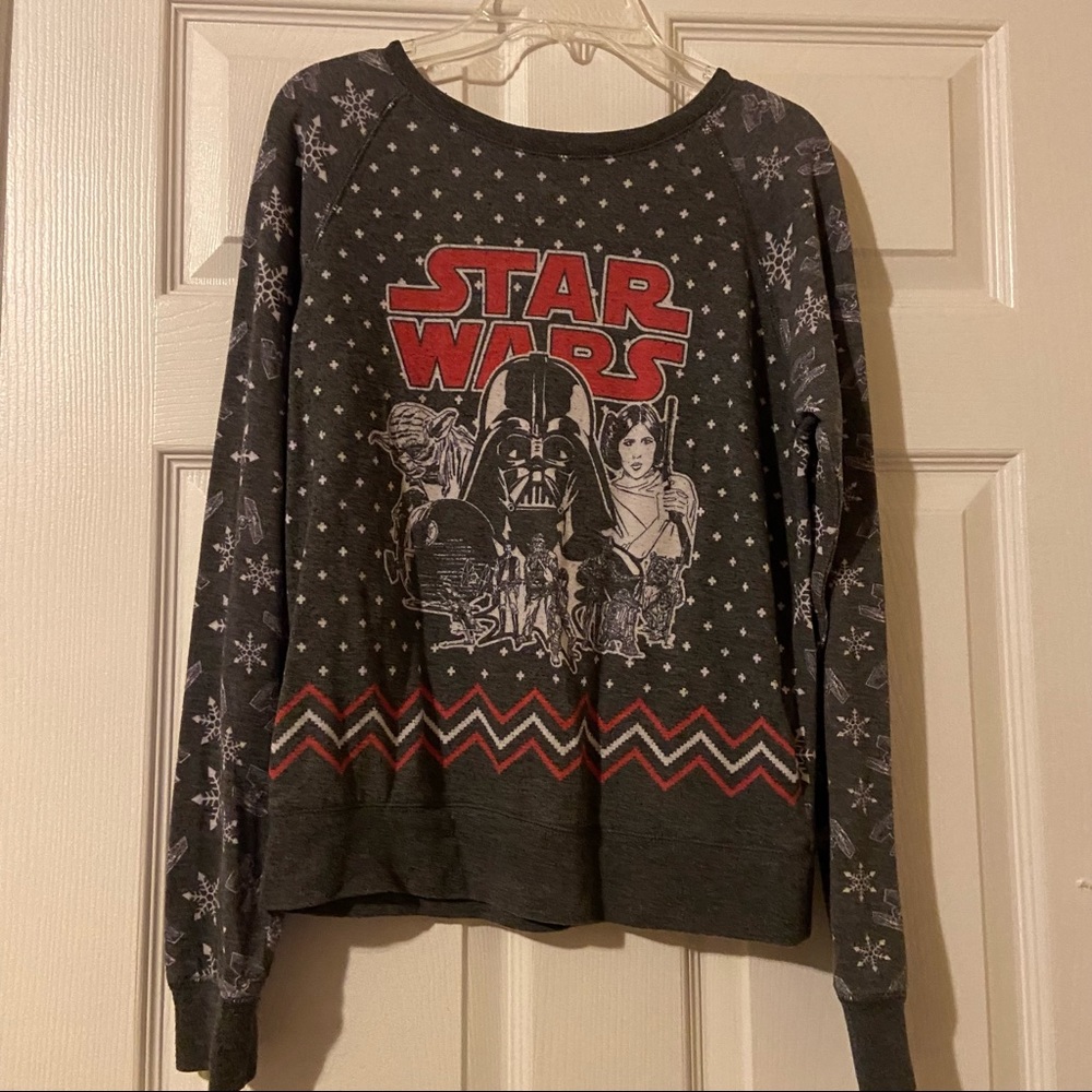StarWars Snowflake Sweater Size S